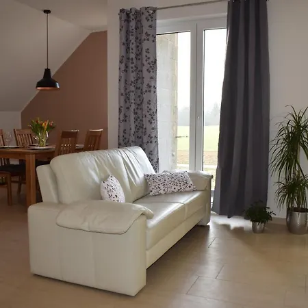 Einladende Ferienwohnung Auf Bauernhof In Sinzig